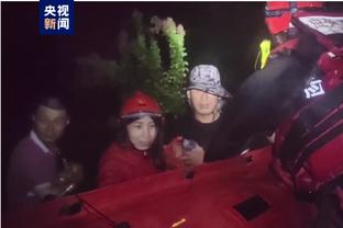 没德罗赞&拉文？没问题！公牛10人轮换中8人得分上双 加时擒雄鹿